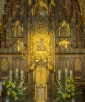 OŁTARZ MATKI BOŻEJ NIEUSTAJĄCEJ POMOCY: sanktuarium Matki Bożej Nieustającej Pomocy, Kraków-Podgórze; źródło: www.krakow4u.pl