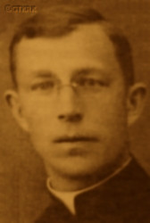 DOBROWOLSKI Bronisław; źródło: ks. Michał Marian Grzybowski, „Martyrologium duchowieństwa diecezji płockiej w latach II wojny światowej 1939—1945”, Włocławek-Płock 2002, zasoby własne; KLIKNIJ by POWIĘKSZYĆ i WYŚWIETLIĆ INFO