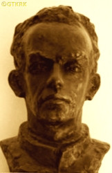 GÓRSZCZYK Józef (o. Józefa) - Popiersie, Szkoła Podstawowa im. ks. Józefa Górszczyka, Pisarzowa, źródło: www.pisarzowa.pl, zasoby własne; KLIKNIJ by POWIĘKSZYĆ i WYŚWIETLIĆ INFO