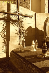 JASTAK Jan - Nagrobek, cmentarz komunalny, Gdańsk - Stare Szkoty, źródło: www.gdanskstrefa.com, zasoby własne; KLIKNIJ by POWIĘKSZYĆ i WYŚWIETLIĆ INFO