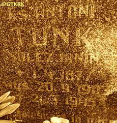 TUNK Antoni - Tablica nagrobna, cmentarz, Koźle, źródło: kedzierzynkozle.grobonet.com, zasoby własne; KLIKNIJ by POWIĘKSZYĆ i WYŚWIETLIĆ INFO