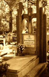 BĄCZKOWSKI Bernard Paul - Tomb, parish cemetery, Łąg; source: thanks to Mr Kazimierz Świder kindness (zbyneks.blox.pl), own collection; CLICK TO ZOOM AND DISPLAY INFO