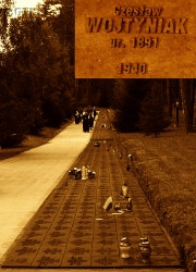 WOJTYNIAK Czesław - Tabliczka pamiątkowa, Polski Cmentarz Wojenny, Miednoje, źródło: www.moremaiorum.pl, zasoby własne; KLIKNIJ by POWIĘKSZYĆ i WYŚWIETLIĆ INFO