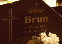 BRUN Ginter - Tombstone, Evangelical cemetery, Ozimek, source: commons.wikimedia.org, own collection; CLICK TO ZOOM AND DISPLAY INFO