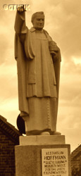 HOFFMANN Stanislav - Monument, St Elisabeth parish church, Pinczyn – sculpted by Ignatius Zelek, source: www.dioblina.eu, own collection; CLICK TO ZOOM AND DISPLAY INFO