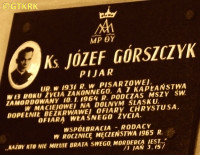 GÓRSZCZYK Józef (o. Józefa) - Tablica pamiątkowa, kościół parafialny, Pisarzowa, źródło: i2.wp.com, zasoby własne; KLIKNIJ by POWIĘKSZYĆ i WYŚWIETLIĆ INFO
