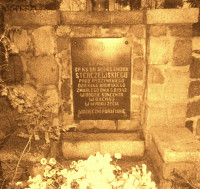 STERCZEWSKI Alexander - Monument, parish cemetery, Rydzyna; source: thanks to Mr Michał Kasperczak's kindness, own collection; CLICK TO ZOOM AND DISPLAY INFO