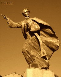 SKORUPKA Ignatius John - Monument, Warsaw-Prague, source: www.polskaniezwykla.pl, own collection; CLICK TO ZOOM AND DISPLAY INFO