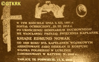 NOWAK Edmund - Tablica pamiątkowa, kościół parafialny, Wąsosze; źródło: „Ksiądz pułkownik dr Edmund Nowak (1891-1940)”, Barbara Ziółkowska-Tarkowska, zasoby własne; KLIKNIJ by POWIĘKSZYĆ i WYŚWIETLIĆ INFO