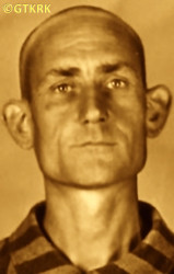 KOWALSKI Bernard - ok. 29.05.1941, KL Auschwitz, zdjęcie obozowe; źródło: Archiwum Państwowego Muzeum Auschwitz-Birkenau w Oświęcimiu (auschwitz.org), zasoby własne; KLIKNIJ by POWIĘKSZYĆ i WYŚWIETLIĆ INFO