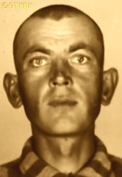 WĄSIK Jan - ok. 29.05.1941, KL Auschwitz, zdjęcie obozowe; źródło: Archiwum Państwowego Muzeum Auschwitz-Birkenau w Oświęcimiu (www.auschwitz.org), zasoby własne; KLIKNIJ by POWIĘKSZYĆ i WYŚWIETLIĆ INFO