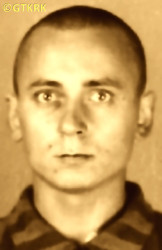 WRZOS Czesław (br. Wiesław) - ok. 04.09.1941, KL Auschwitz, zdjęcie obozowe; źródło: Archiwum Państwowego Muzeum Auschwitz-Birkenau w Oświęcimiu (www.auschwitz.org), zasoby własne; KLIKNIJ by POWIĘKSZYĆ i WYŚWIETLIĆ INFO