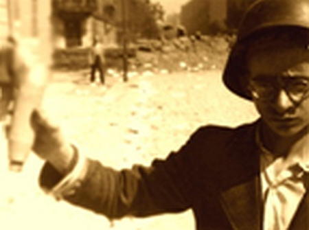 POWSTANIEC Z ZAPALNIKIEM — JACHIMCZYK, Joachim „Joachim” (1914, Swornegacie – 1981, Gdańsk), 7.VIII.1944, ul. Sienna, Śródmieście północne, Warszawa; źródło: www.1944.pl