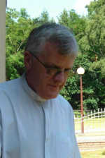 ks. Wacław Buryła; źródło: wacburyla.plio.pl