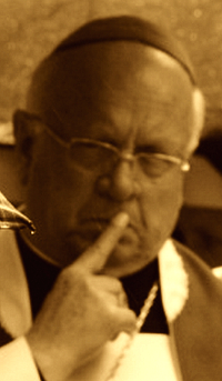 bp JÓZEF ZAWITKOWSKI; źródło: lowicz.gosc.pl